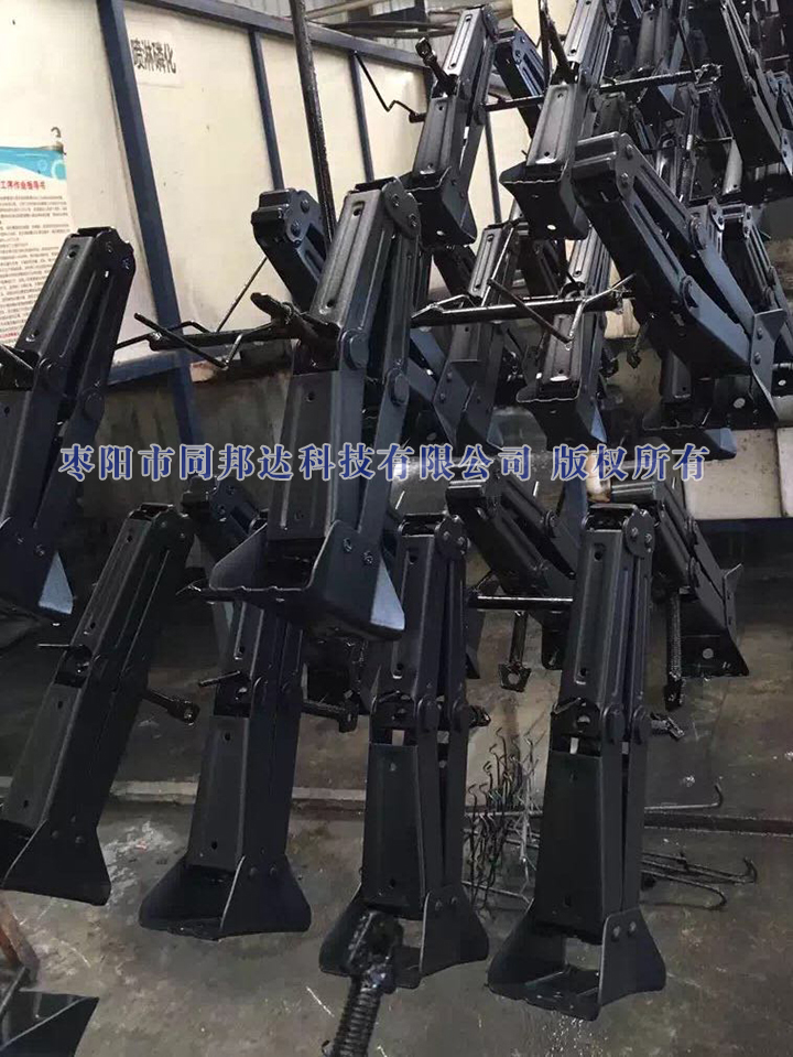 轎車(chē)隨車(chē)工具電泳