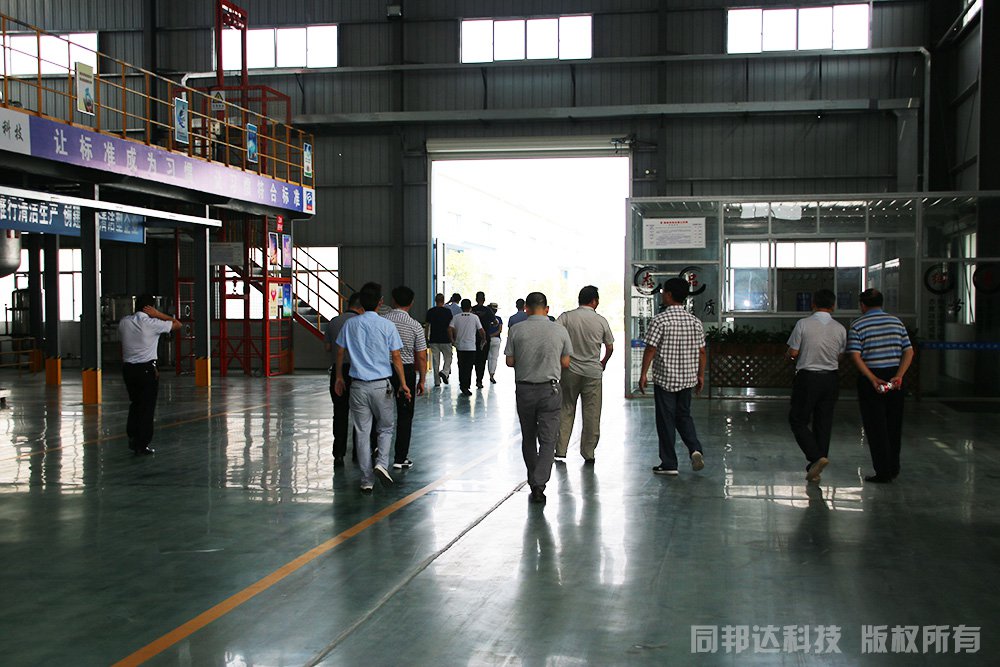 棗陽市委領導帶領棗陽市局相關負責人親臨棗陽市同邦達科技有限公司指導工作